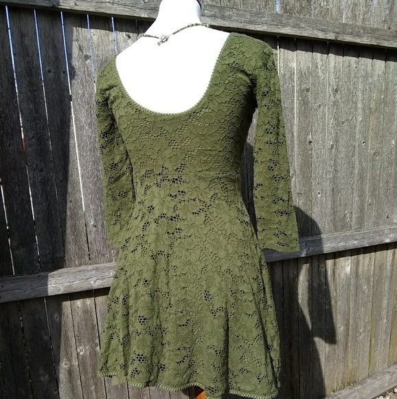 Free People green lacy dress - Picture 3 of 6